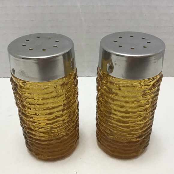 Vintage Amber Glass Soreno Salt and Pepper Shakers made by Anchor Hocking Glass - Picture 2 of 7